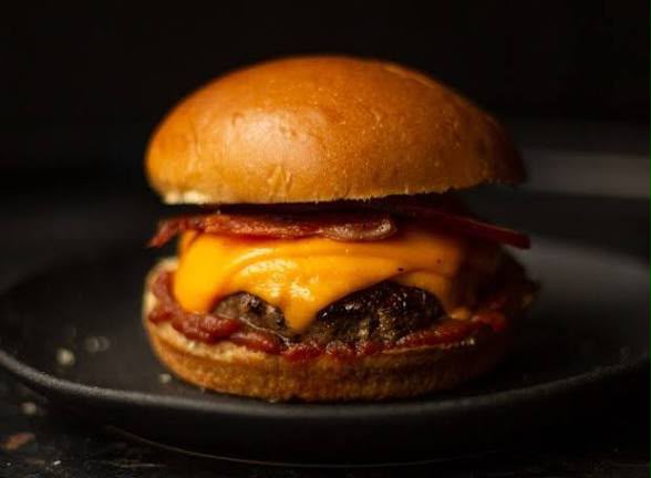 Burguer cheddar bacon